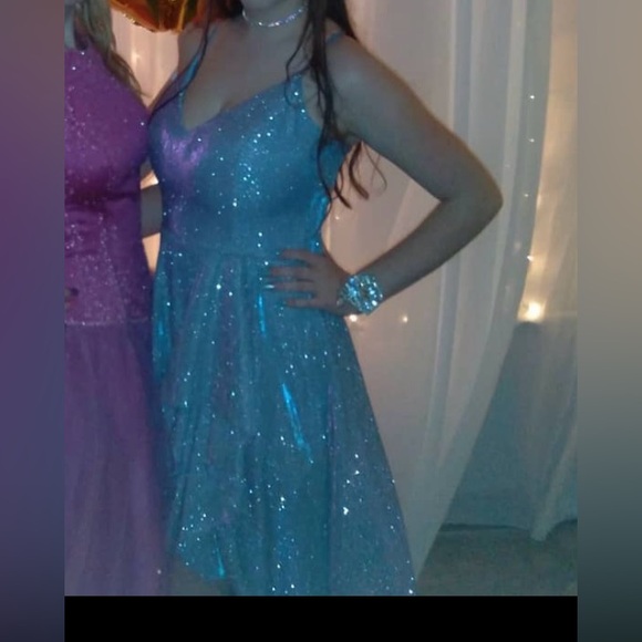 glittery prom dress - Picture 4 of 5
